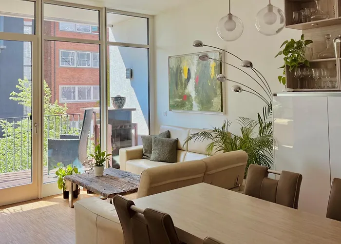 Stylish Urban In The Heart Of The Hafencity